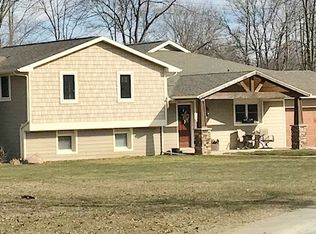 848 N Parks Schram Rd, Warsaw, IN 46580