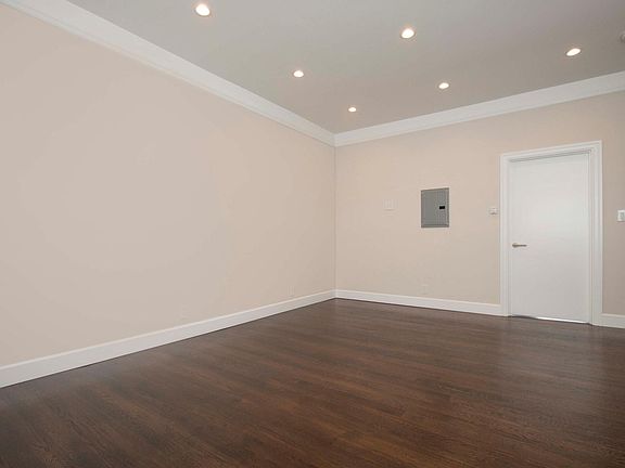 3rd image of 1492 9th Ave #1492