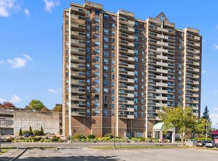 200 Lafontaine Ave #407, Ottawa, ON K1L 8K8