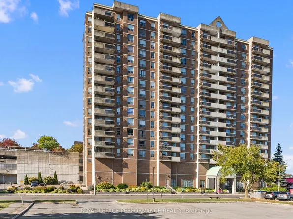 200 Lafontaine Ave #407, Ottawa, ON K1L 8K8