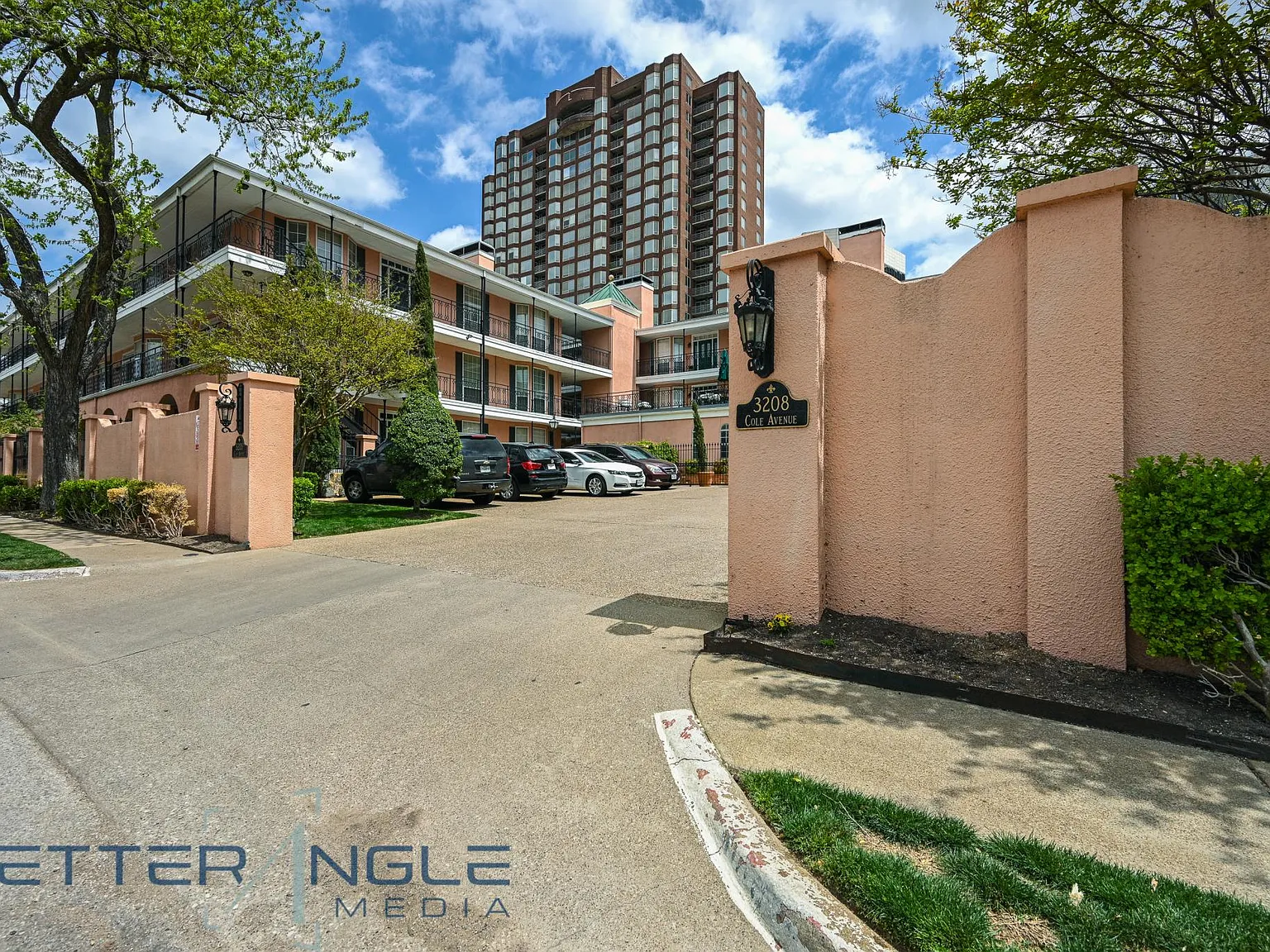 2 bed, 1214 sqft, $3,250 — Photo 1