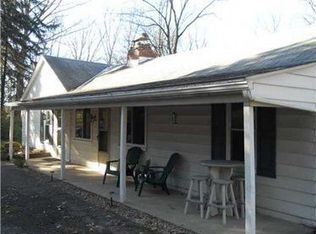 28 Everly Ln, Imperial, PA 15126