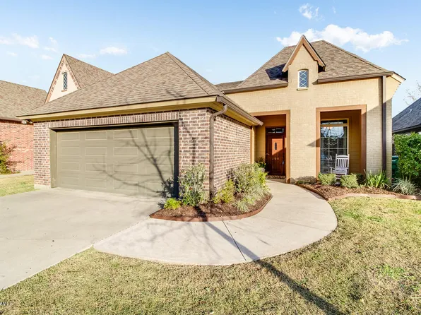204 Fairwood Dr, Broussard, LA 70518