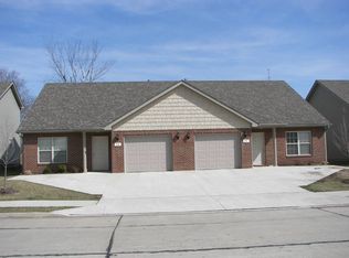 704 Glenstone Dr, Columbia, MO 65201