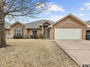 204 Cass Cir, Flint, TX 75762