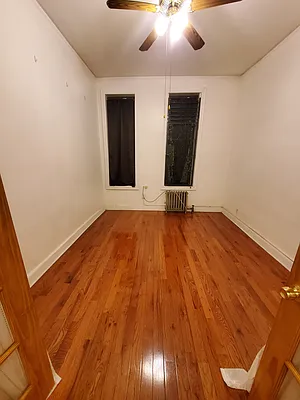 Rented by H F Hewitt Realty | media 4