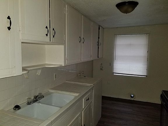 4th image of 4735 Palmer Ave