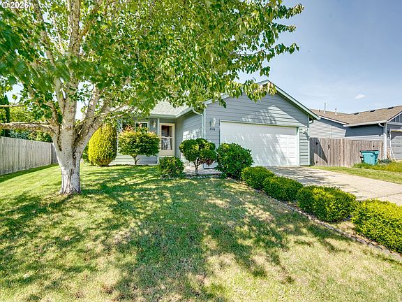 2nd image of 2308 SW 9th Cir