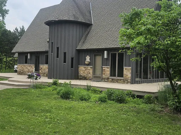5317 Old C Rd, Boscobel, WI 53805