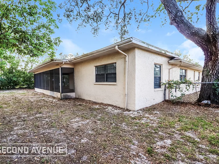 8262 Norbert St — Photo 17