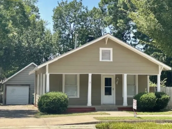 911 N El Paso Ave, Russellville, AR 72801