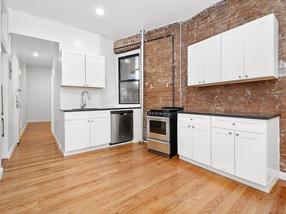 4th image of 551 Hudson St APT 10