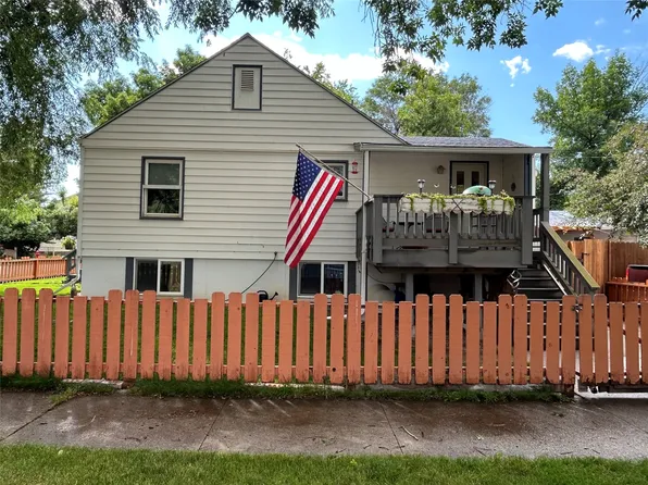 223 1st Ave N, Belt, MT 59412