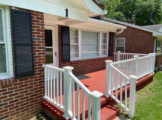 1 Tiffany Dr, Taylors, SC 29687