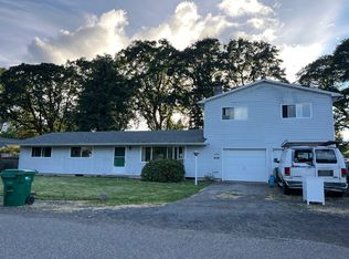 52009 SE 5th St, Scappoose, OR 97056