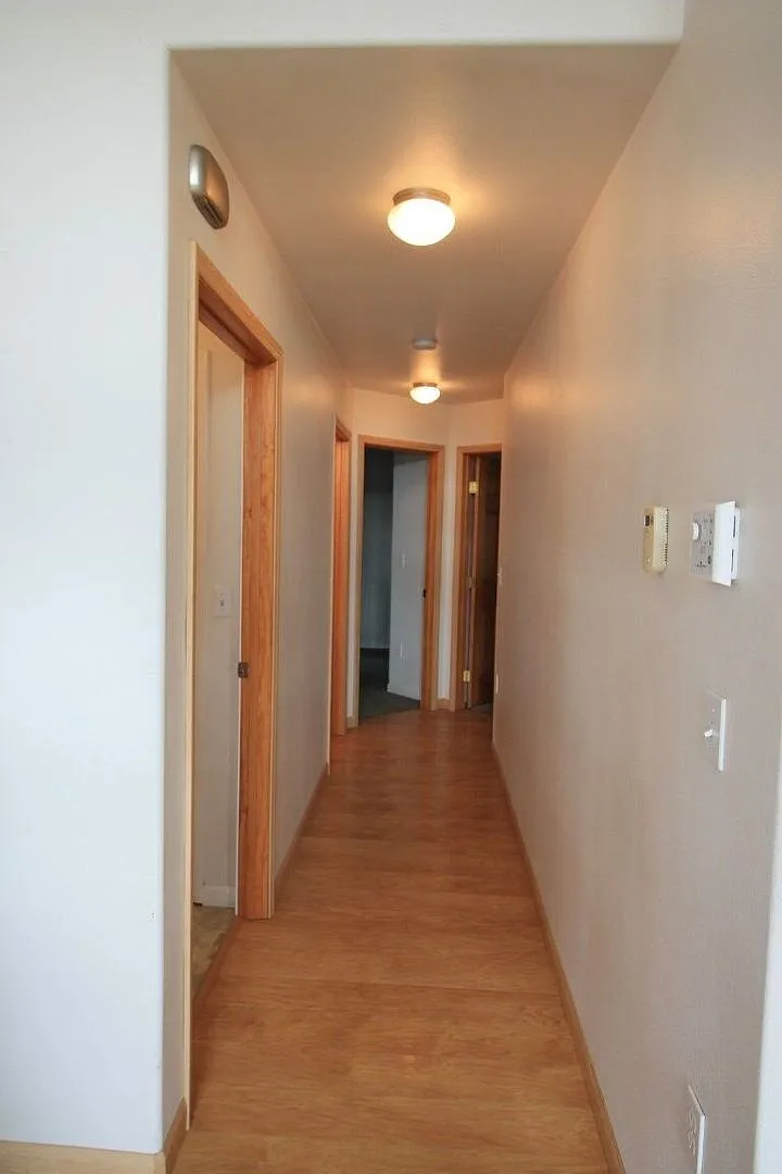 3 Bed/2Ba/2Car heated garage in North Pole. Pets Friendly! — Photo 4