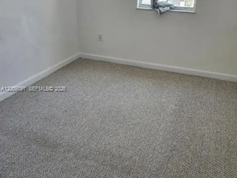 11425 NW 76th Ter #Townhouse 11425 — Photo 36