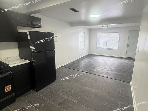 3rd image of 4385 Taney St