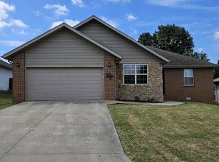 309 Penzance St, Monett, MO 65708