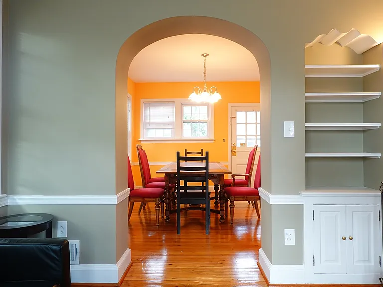 800 Maplewood Ave — Photo 4