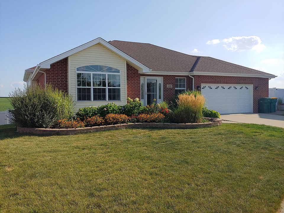 1st image of 14565 W Basswood Ln