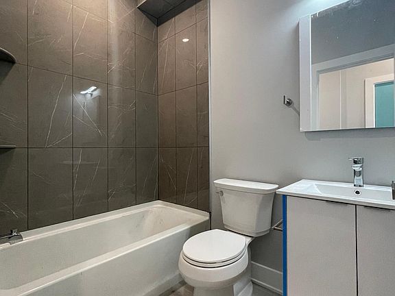 4th image of 537 N 36th St #1