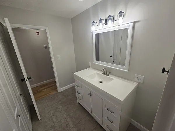 155 Plymouth Rd — Photo 9