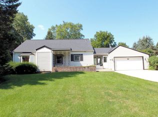 4065 N 143rd St, Brookfield, WI 53005