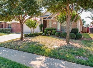 508 Grayson Ln, Lake Dallas, TX 75065