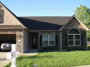 102 Ashton Walk, Radcliff, KY 40160