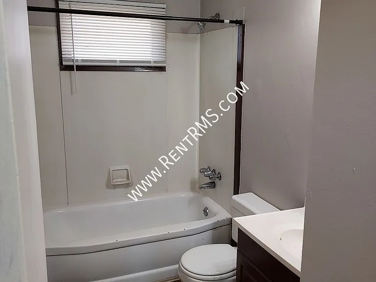 3757 SE Truman Ave — Photo 21