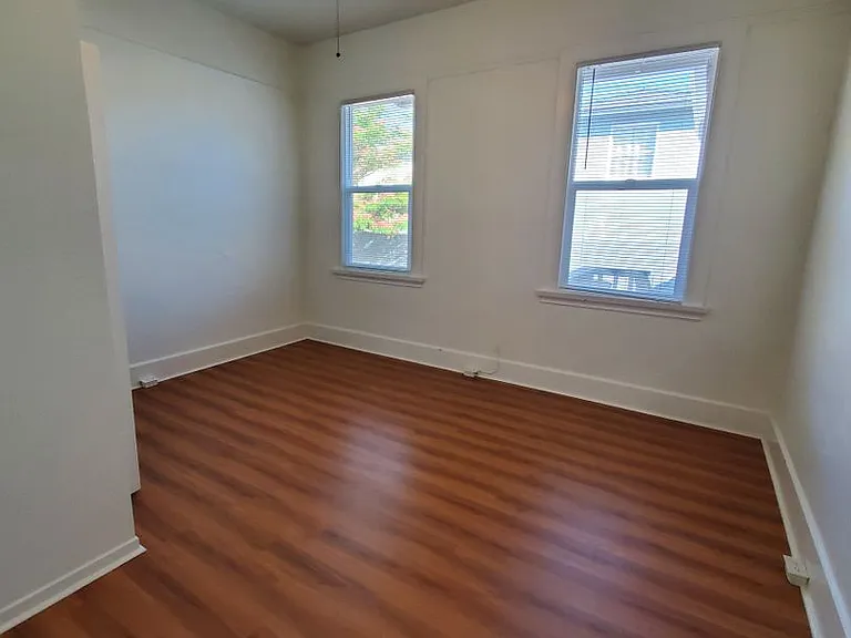 1731 Santa Rosa Street — Photo 4