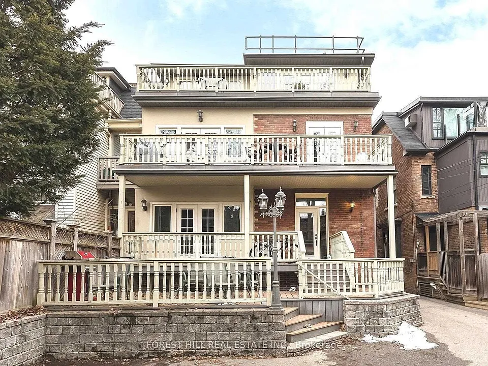 105 Balmoral Ave #B1