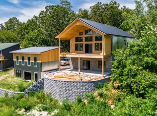 10250 Clairborne Rd, Rogers, AR 72758