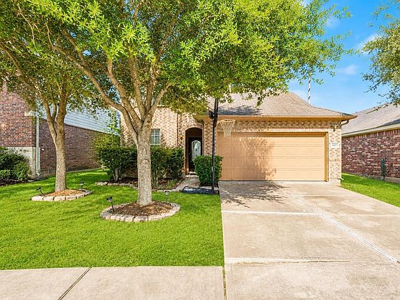 3rd image of 5907 Water Violet Ln