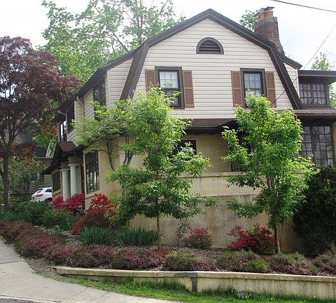 5th image of 85 Grove St