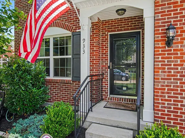 933 Hawkshead Ln, Erlanger, KY 41018