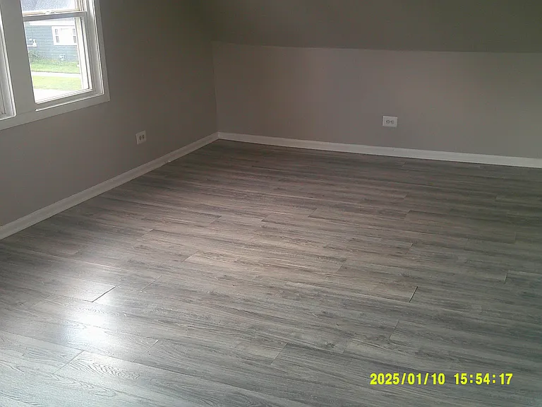 14933 Dearborn St — Photo 9