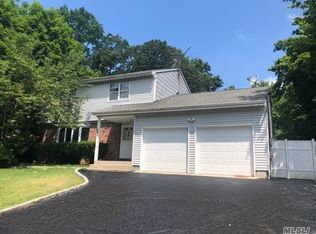 237 Thompson Pl, Huntington Station, NY 11746
