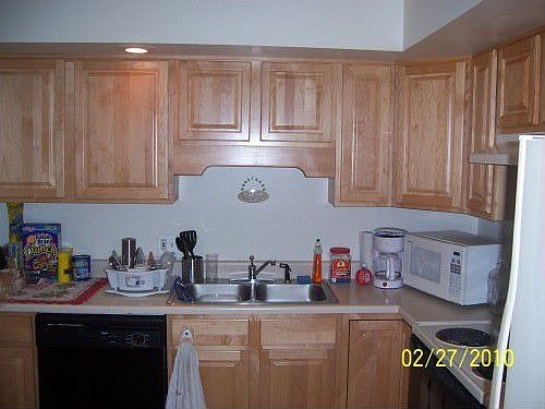 2nd image of 3612 Lakeshore Dr APT D5