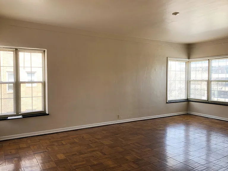 The Bauer Apartments — Photo 53