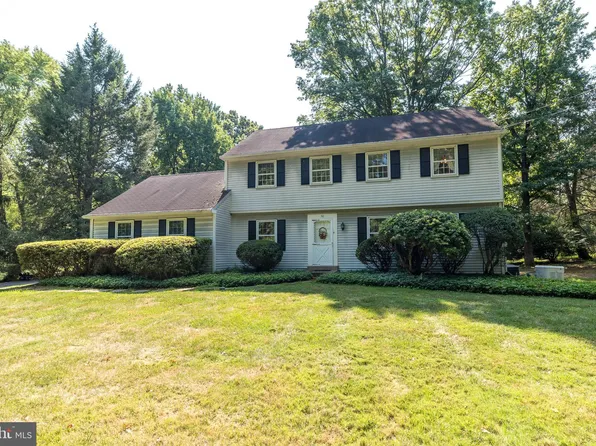 50 Pinevale Rd, Doylestown, PA 18901