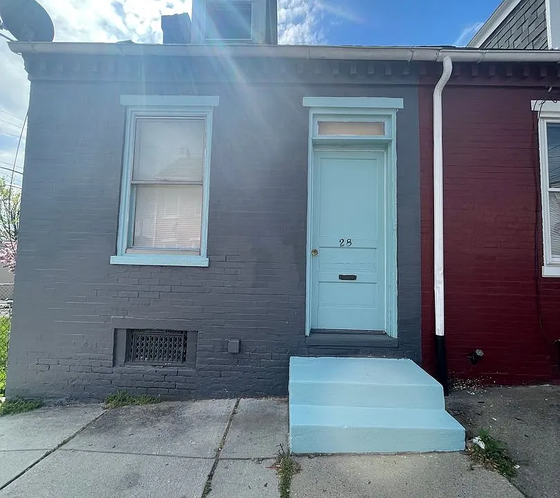 28 Old Dorwart St