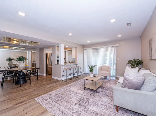 325 E 2550 N APT 120, North Ogden, UT 84414