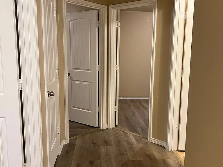 2621 Frisco Wood Dr — Photo 16
