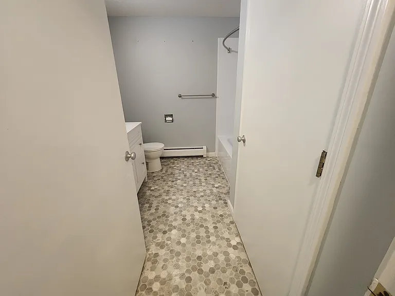 205 Forest Dr #3 — Photo 15