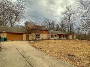 W142N7908 Thorndell Dr, Menomonee Falls, WI 53051