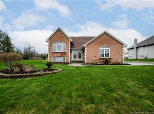 717 Royal Oaks Blvd, Moncton, NB E1H3S6