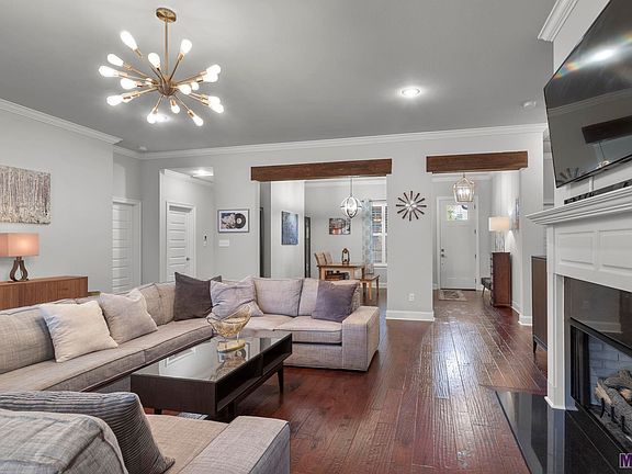 5th image of 40433 Champagne Ave