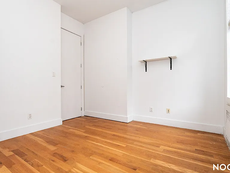 255 Jefferson St #2B — Photo 12